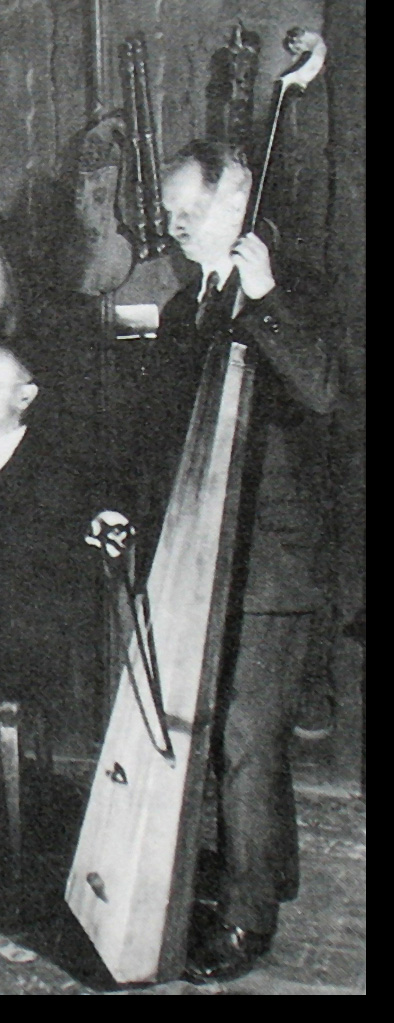 Trumscheit der Bogenhauser K&uuml;nstlerkapelle