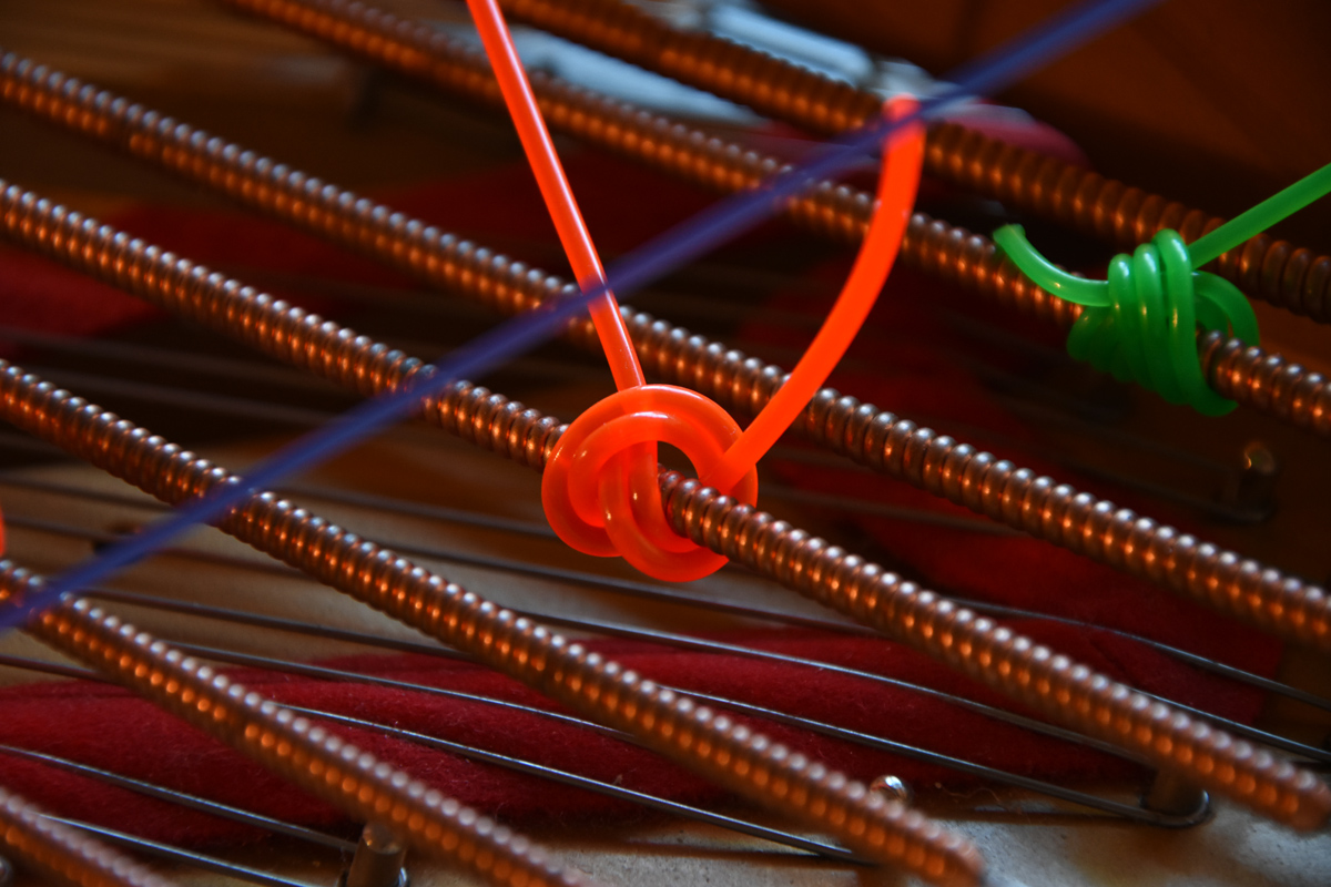 ensemble arcimboldo / resonance-box / sound installation / prpared piano / nots